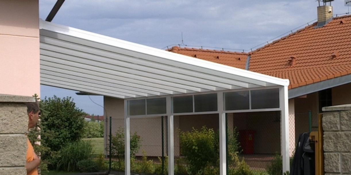 Dárkový poukaz na pergolu z hliníku