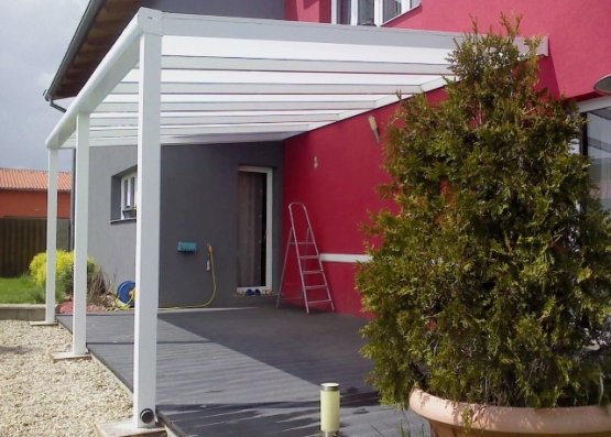 Moderní a nadčasová pergola z hliníku
