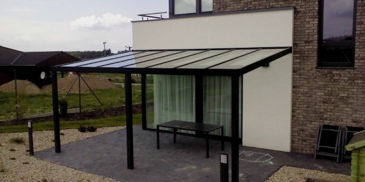 Pergola z hliníku - lze jí zhotovit i v zimě