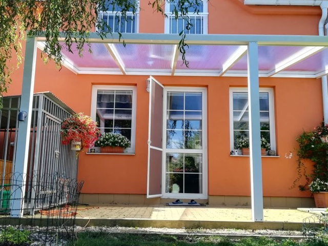 Pergola na malý pozemek: Co dělat, když nemáte moc místa