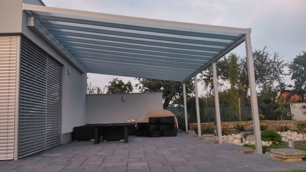 přístřešky z hliníku