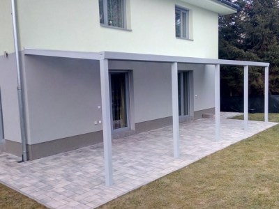 stříbrná RAL 9006