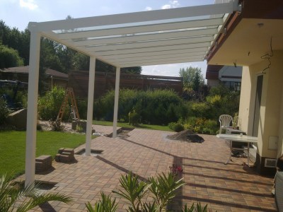 Hliníková pergola bílá RAL 9010 700 x 400 cm provedení DELUXE